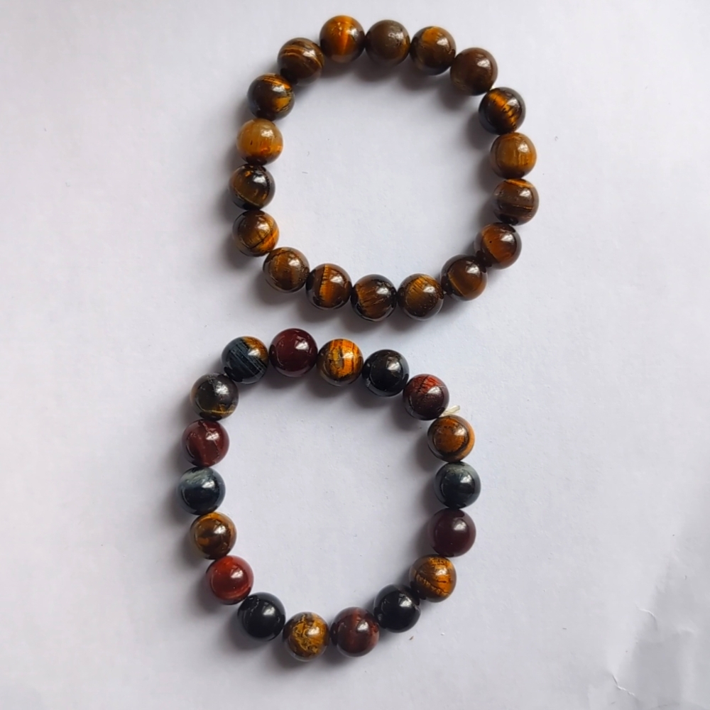 Urban Outfitters Set of two tiger eye mineral beads bracelet